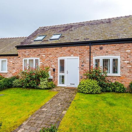 Number 21: A Breathtaking Chester Cottage With Parking Mollington  Luaran gambar
