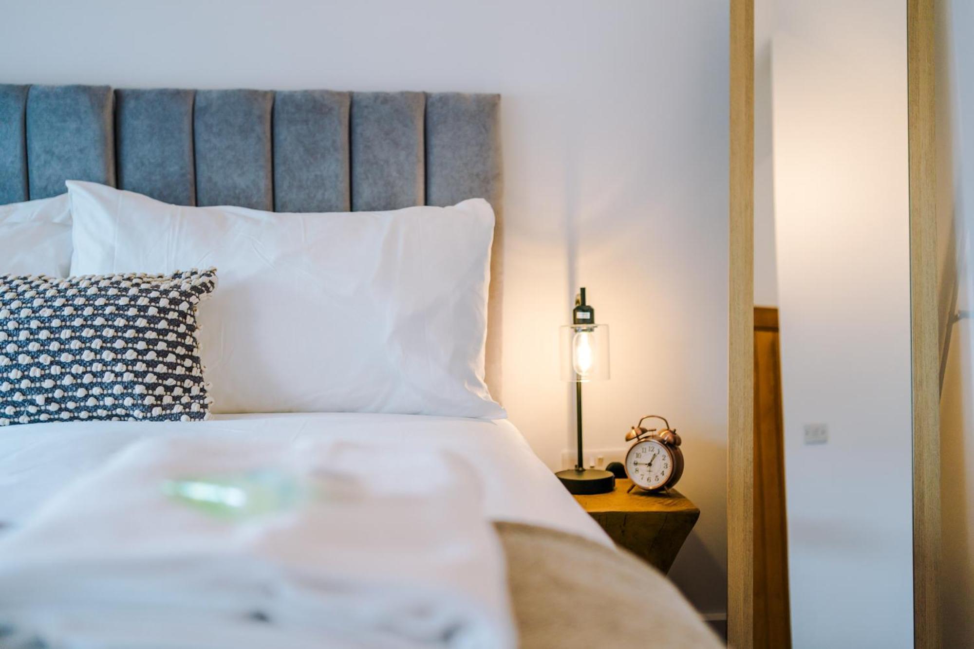 Number 21: A Breathtaking Chester Cottage With Parking Mollington  Luaran gambar